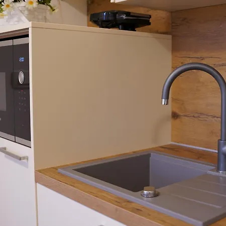 Metropolitana's Zois * Bohinj