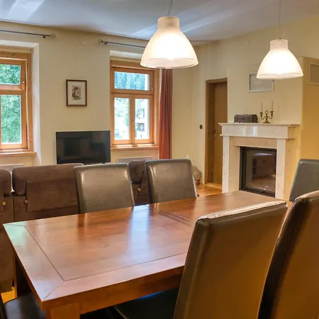 Apartman Metropolitana's Zois *
