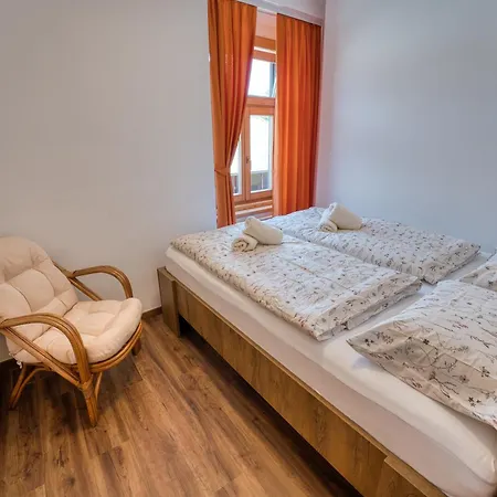 Metropolitana's Zois Apartamento *