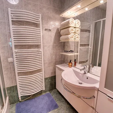 Metropolitana's Zois Apartman Bohinji-tó