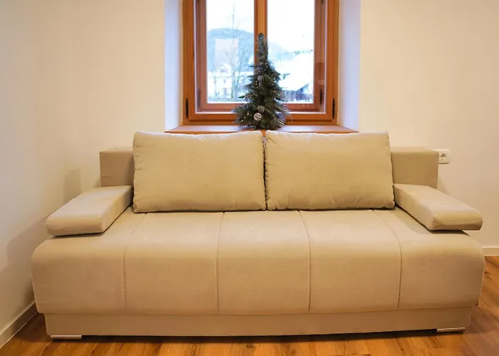 Metropolitana's Zois Apartma