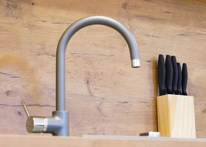 Metropolitana's Zois 公寓 *